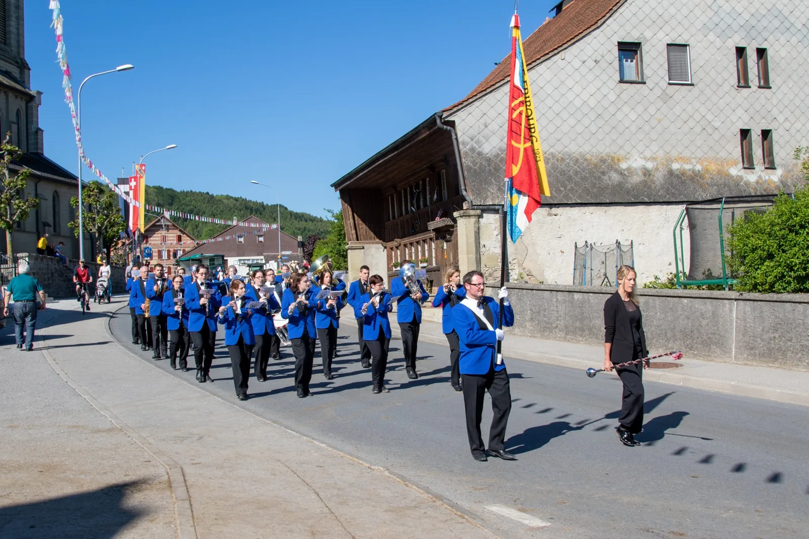 Défilé au Giron des musiques de la Sarine